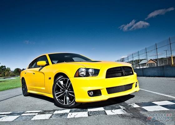 固特异向2012道奇超级蜜蜂供应Eagle轮胎