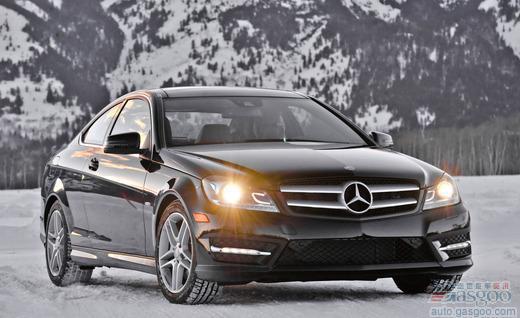 2012款奔驰C350 4Matic轿跑车动力总成概览①