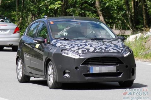 2013款福特嘉年华最新谍照曝光