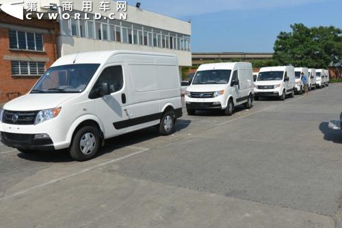 东风御风物流车