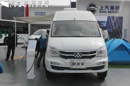 上汽大通V80旅居车