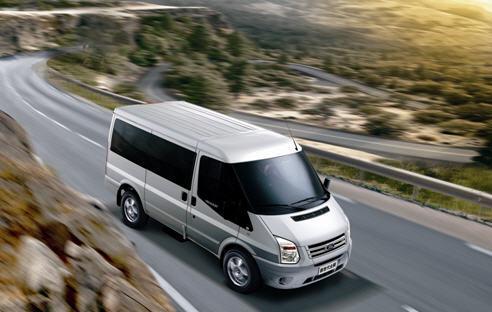 告别“宅”生活 与福特全顺一起自在畅游