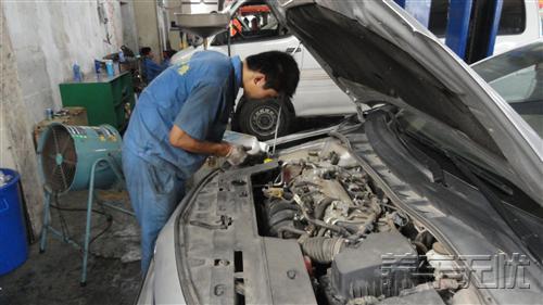 丰田卡罗拉车主详解养车无忧网自助保养全过程