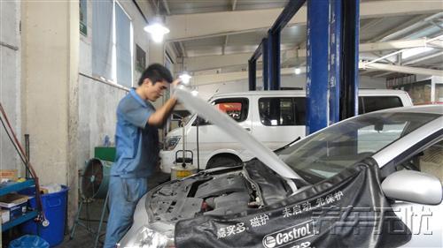丰田卡罗拉车主详解养车无忧网自助保养全过程