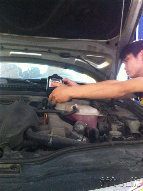 4S店里做汽车保养已经过时，养车无忧网引领新潮流