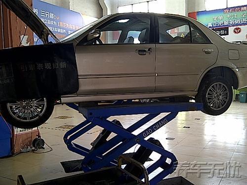 4S店4S店“崩溃”了 车主都上养车无忧网做自助保养