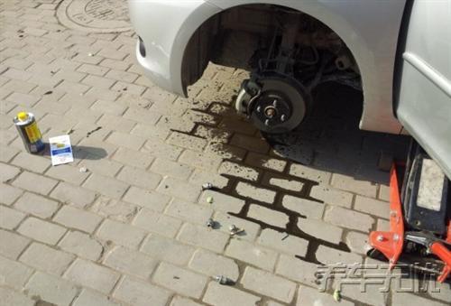 七成车主逃离4S店     选择养车无忧网自助保养