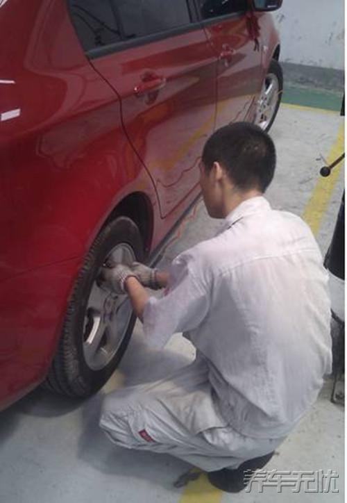 选择养车无忧网自助保养 只花4S店一半钱