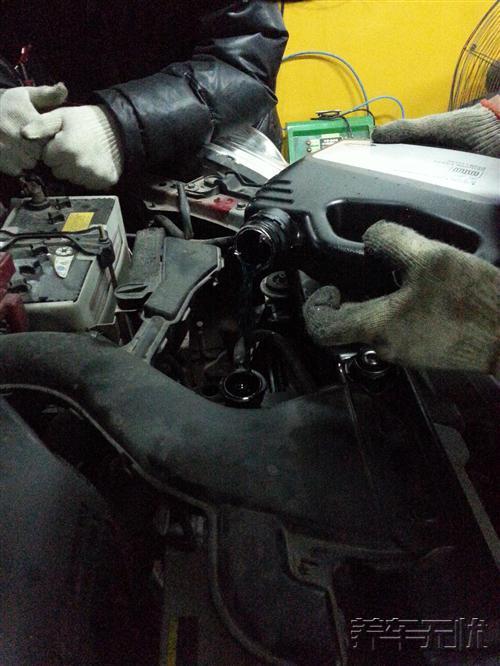 没人去4S店保养了 养车无忧网自助保养更受欢迎