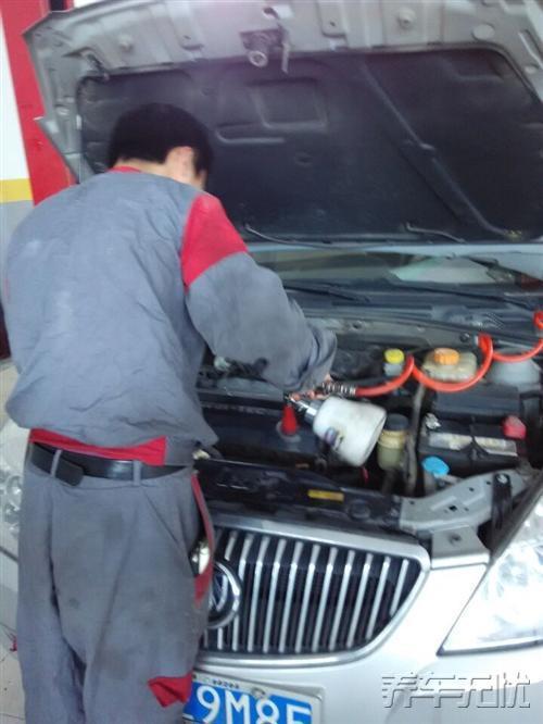 车主的爱车保养问题   选择养车无忧网自助保养省心又实惠