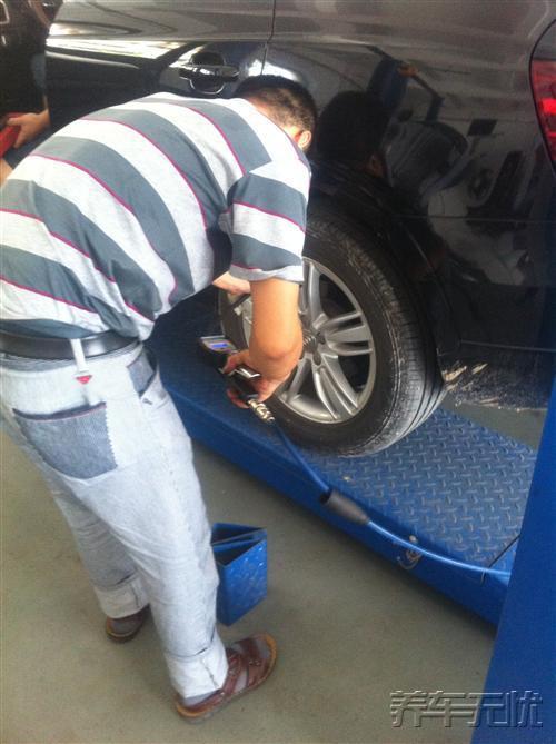 奥迪车主体验养车无忧网自助保养新模式