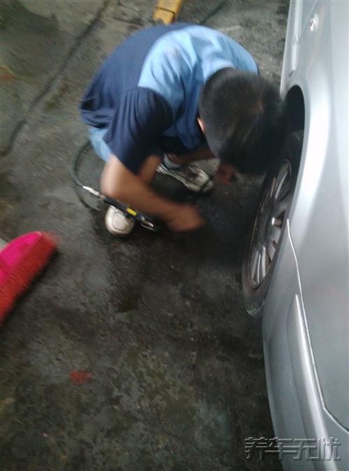 养车无忧互联网汽车快修模式 同质配件解决配件难