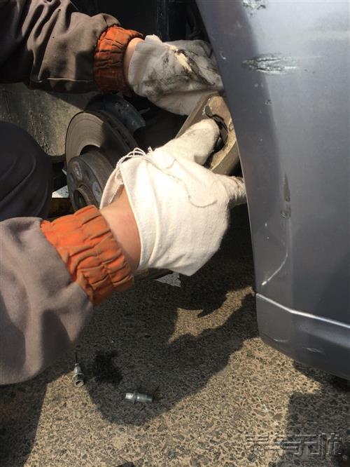 养车无忧模式升级——互联网汽车快修模式受好评！