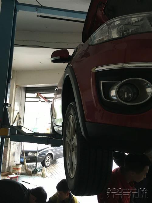 互联网汽车快修模式 车主可用便宜同质配件