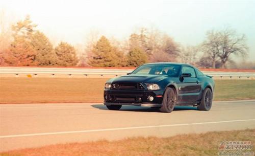 662马力！福特推出2013款野马Shelby GT500
