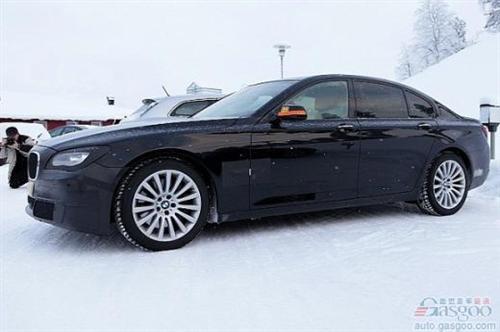 宝马7系将于2012年中期进行facelift改进