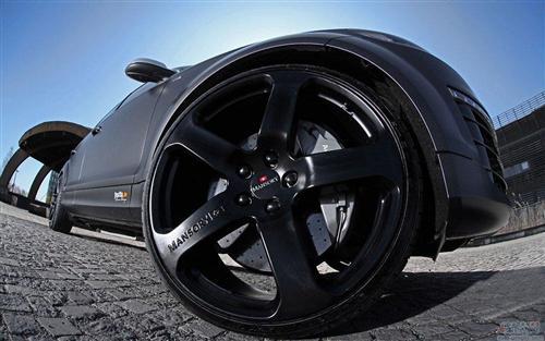 Fostla发布2012款奥迪Q7亚光黑改装套件