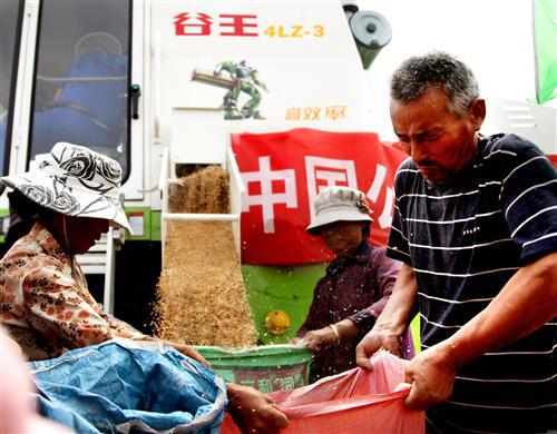 奇瑞农业装备打造中国公益收割“第一队”