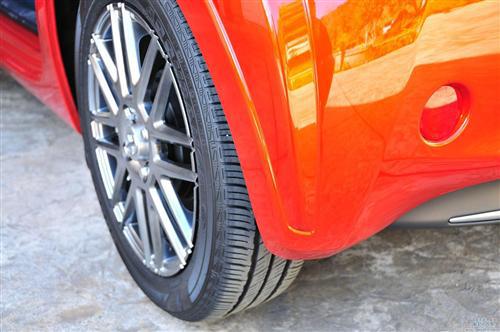 2012款丰田Scion iQ评析①