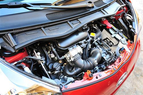 2012款丰田Scion iQ评析①