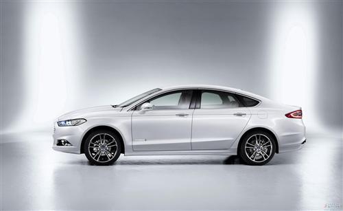 全新2013款福特蒙迪欧官图发布