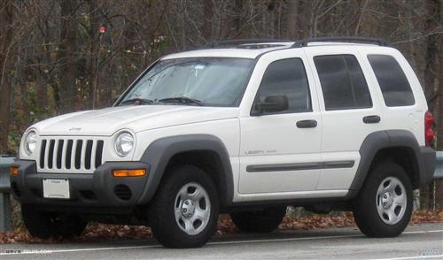 克莱斯勒全球召回270万辆Jeep 成本近Q1利润两倍