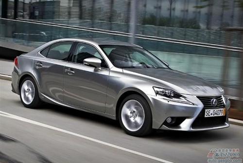 丰田因安全系统隐患全球召回2万辆皇冠与雷克萨斯
