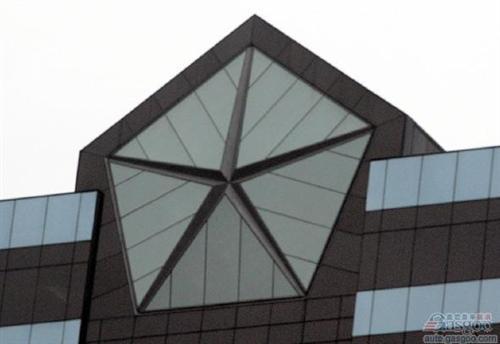 克莱斯勒年内IPO无望 因税务问题延迟至明年