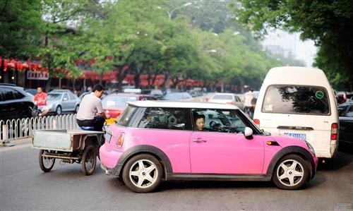 MINI在中国八成车主为女性 欲调整形象