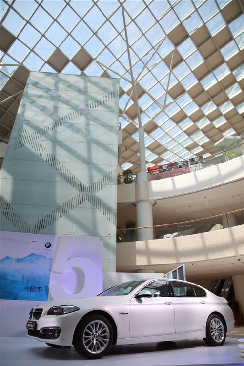 &ldquo;悦&rdquo;由心生 宝马5系联手《印象国乐》全国巡演