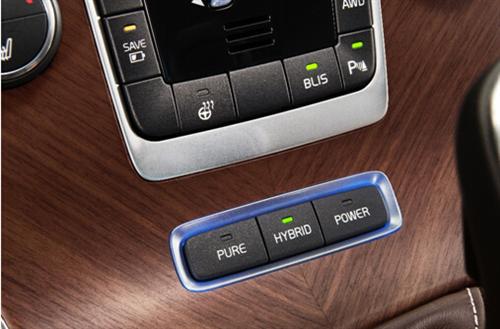 革新与实用兼顾四问四答沃尔沃S60L插电式混合动力车