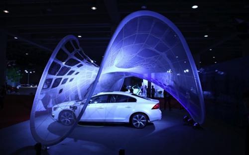 无“桩”时代:可随车携带的充电站