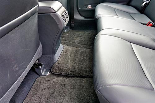 动力全面提升 试驾全新凯美瑞 