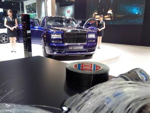 劳斯莱斯幻影流光熠世典藏版的星光顶棚如何打造?