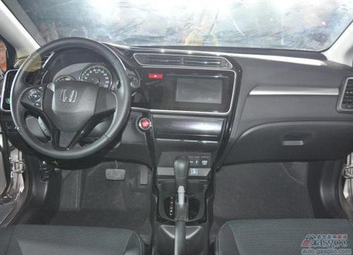 2015年11月上市新车一览 国产Jeep自由光领衔