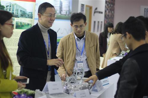 “走进主机厂——菲亚特克莱斯勒”技术展示交流会成功举办