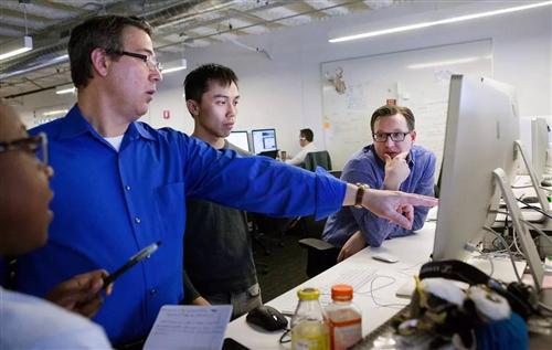 福特1.8亿美元投资云软件公司Pivotal，美欧新建软件实验室