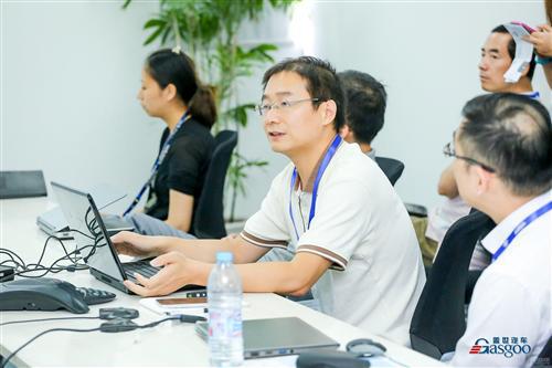 走进沃尔沃汽车——新技术展示交流会成功举办