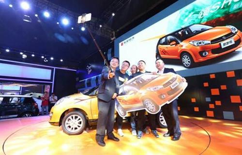 领show青春 长安铃木新奥拓炫动版耀世登场