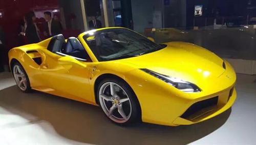 法拉利超跑车队领衔2016上海浦东国际汽车展