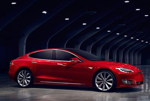 Model S吊打宝马新7系/奔驰S级 成最畅销大型豪华轿车