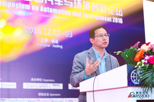 黄晨.jpg 黄晨.jpg