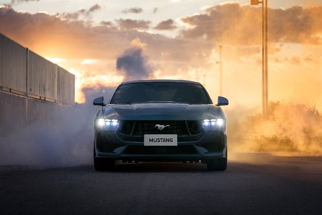 全新福特Mustang硬顶性能版敞篷运动版6月上市