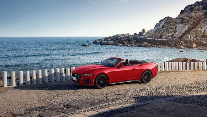 全新福特Mustang硬顶性能版敞篷运动版6月上市