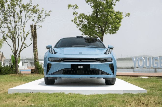2025款极氪001极氪007上市 售价20.99万元起
