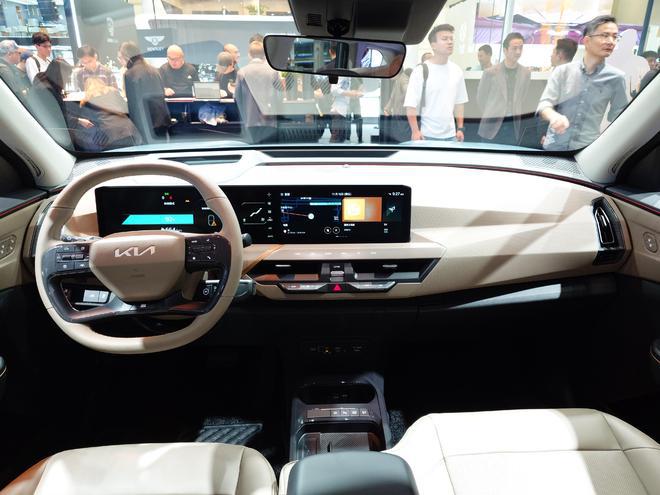 2025款起亚EV5广州车展正式上市 售价14.98万元起